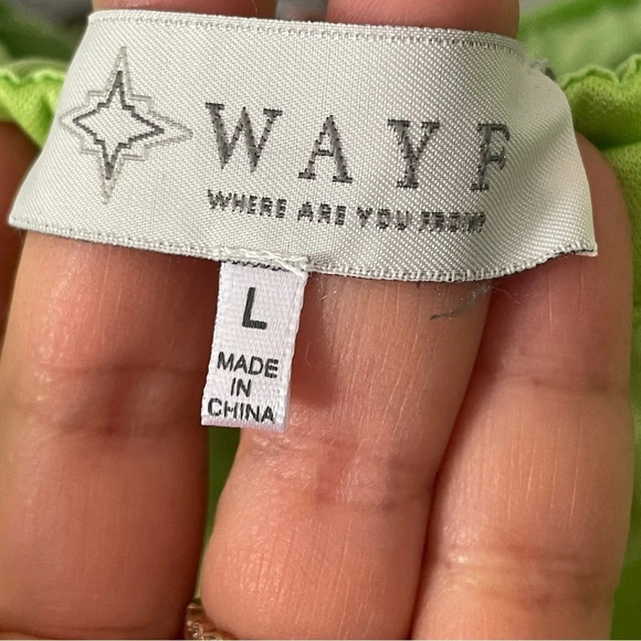 Wayf Lime green off the shoulder puff sleeve crop top Sz L - Picture 6 of 8